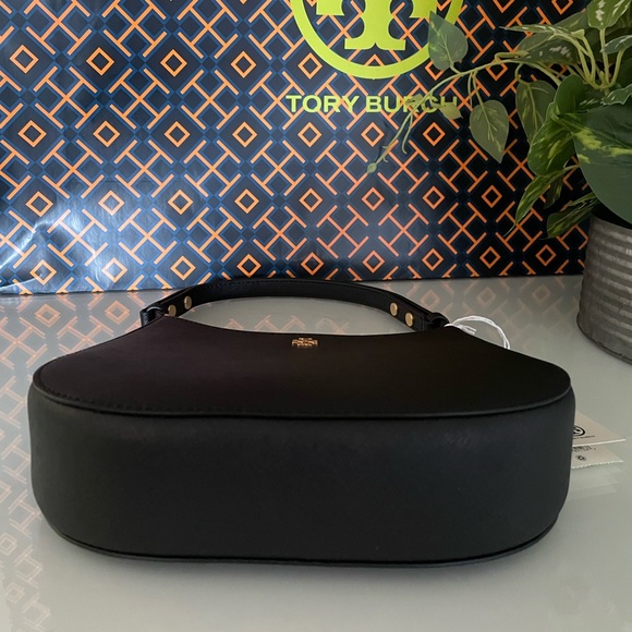 New, authentic emerson shoulder bag& matching wallet - Picture 8 of 16